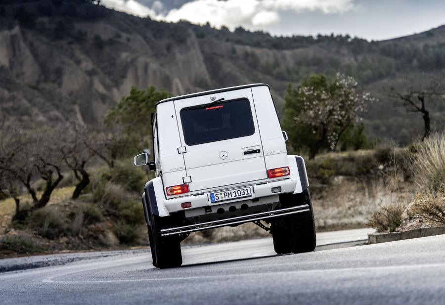  Mercedes-Benz G500 4x4&sup2; Concept 2015 года  (фото 32 из 36)